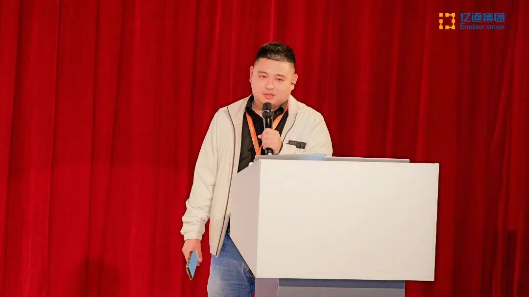  General Manager of Optoelectrónica de Yizhong (established in 2025), introduced the new subsidiary focused on LCD product design Y manufacturing