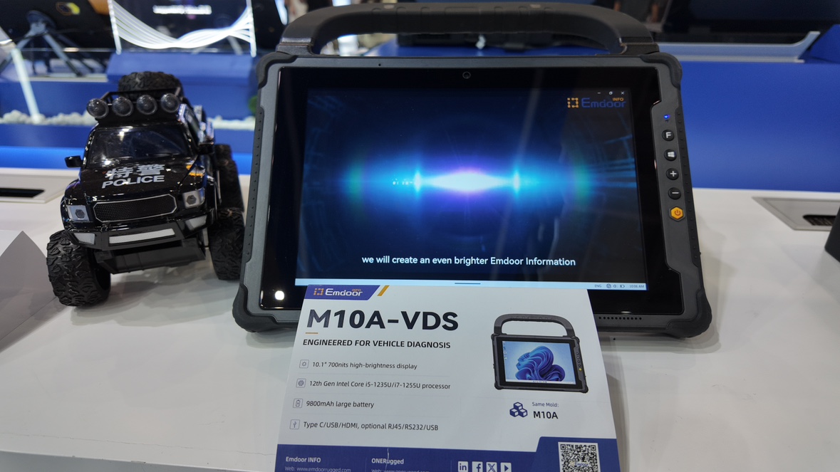 Onerugged M10A-VDS Está diseñado específicamente como un Tableta del diagnóstico del vehículo, ProporcionYo soluciones de extremo a extremo para programación de ECU y análisis de código de falla a través de un flujo de trabajo de modo dual.