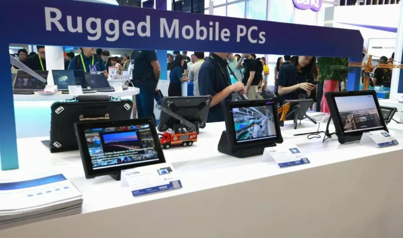 EM-IS19N Emdoor Es una tableta Windows resistente comercial delgada y ligera diseñada para transacciones de gran volumen.